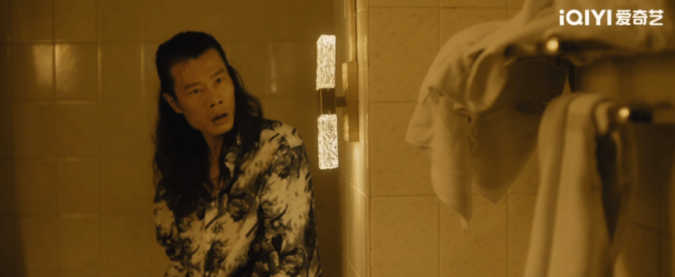 除恶第一集刺激 真的被《除恶》惊艳到！第一集就把人物、冲突、悬念全立住了。节奏利