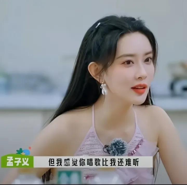 孟子义综艺走红，实在不是很多人开始就意识到的，如同她之前的杨超越。在桃花坞第一季