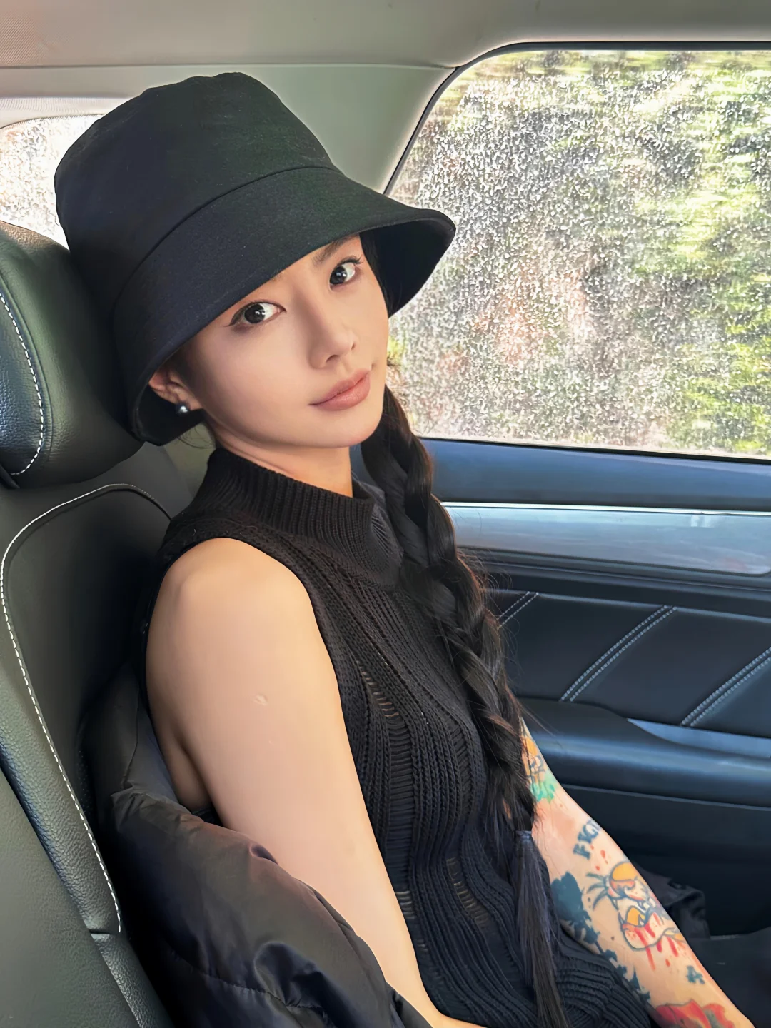 8年模特劝你：少买没用的，多把钱花脸上