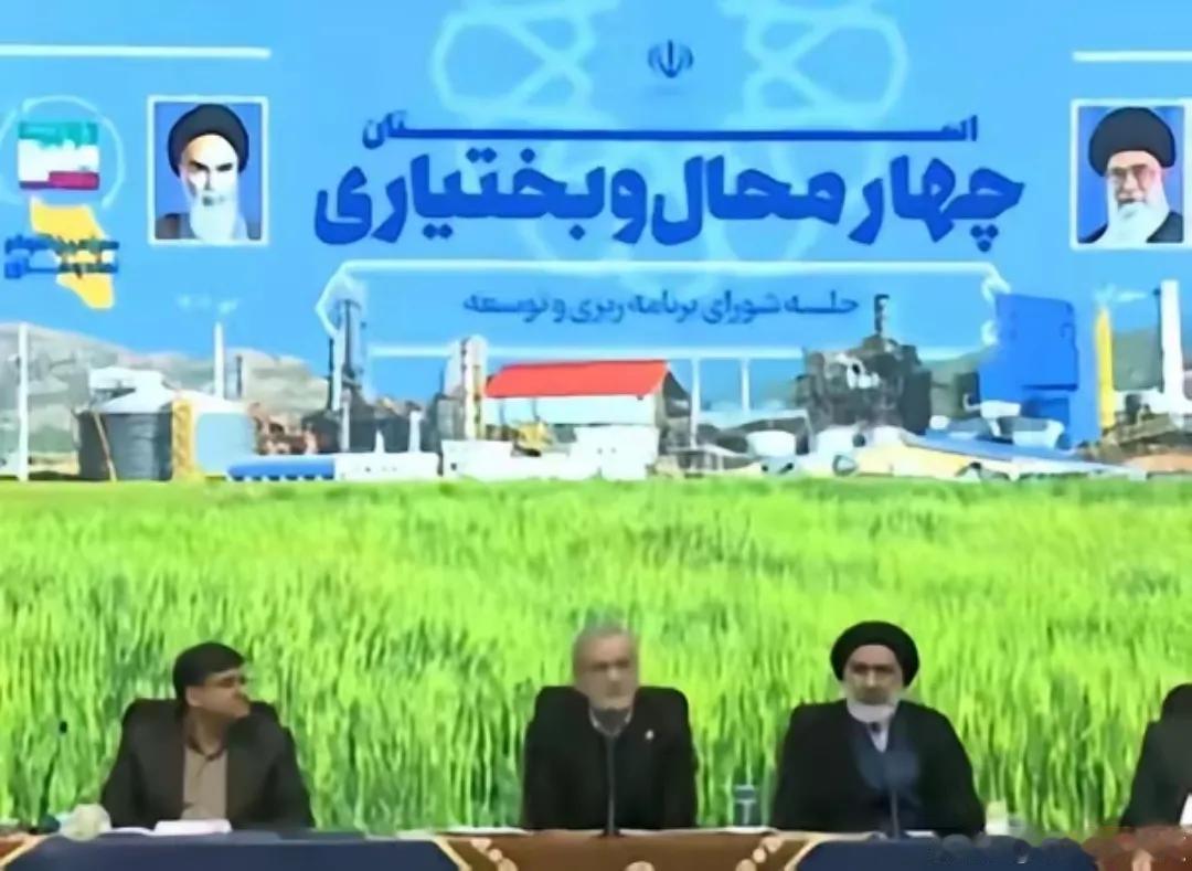 “向以零售业为代表的经营者发放补贴并提供贷款，以确保他们能抵御风险，稳定地把生意