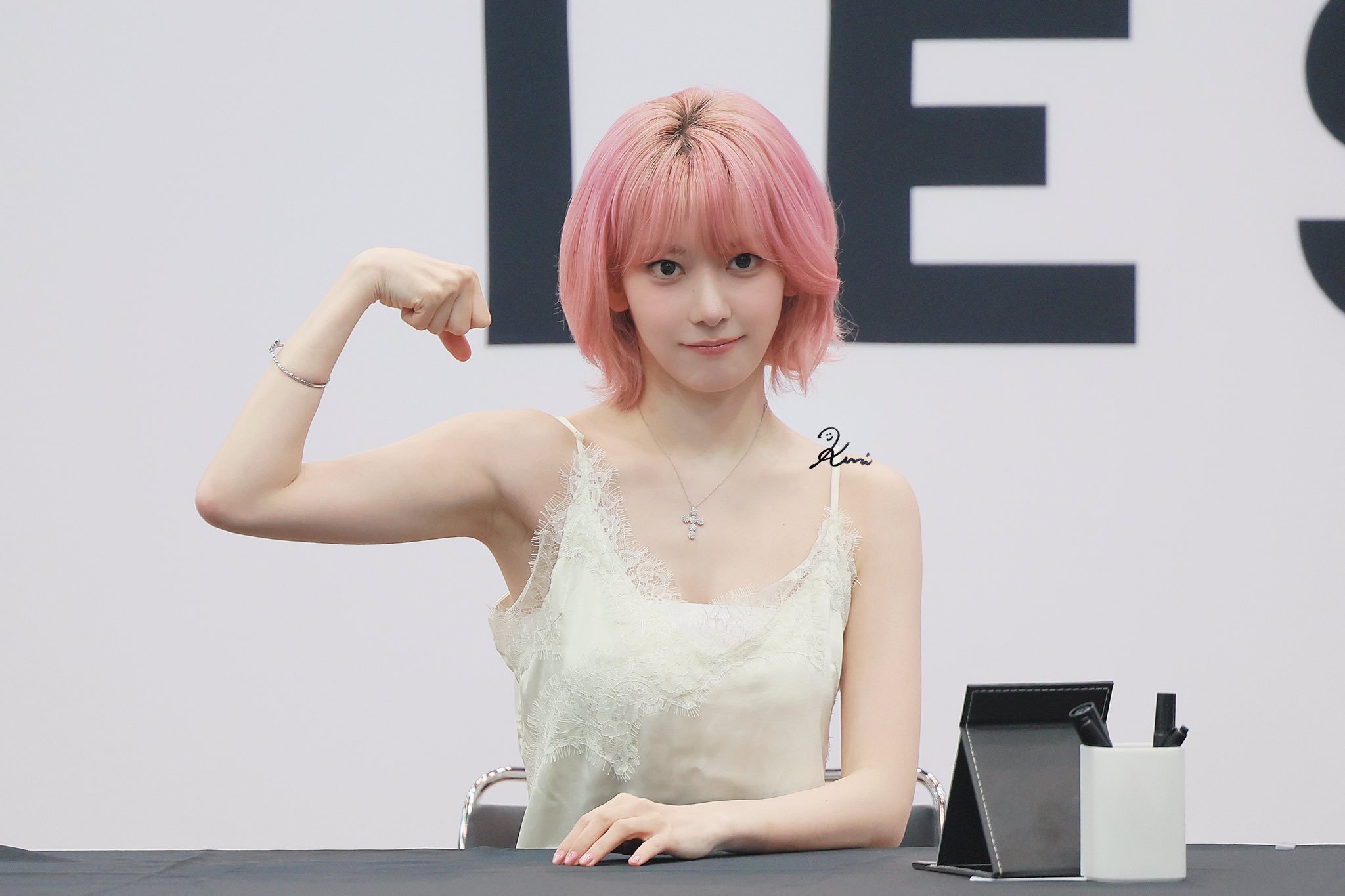 我家粉色小猫有力气💪🏻💪🏻💪🏻 