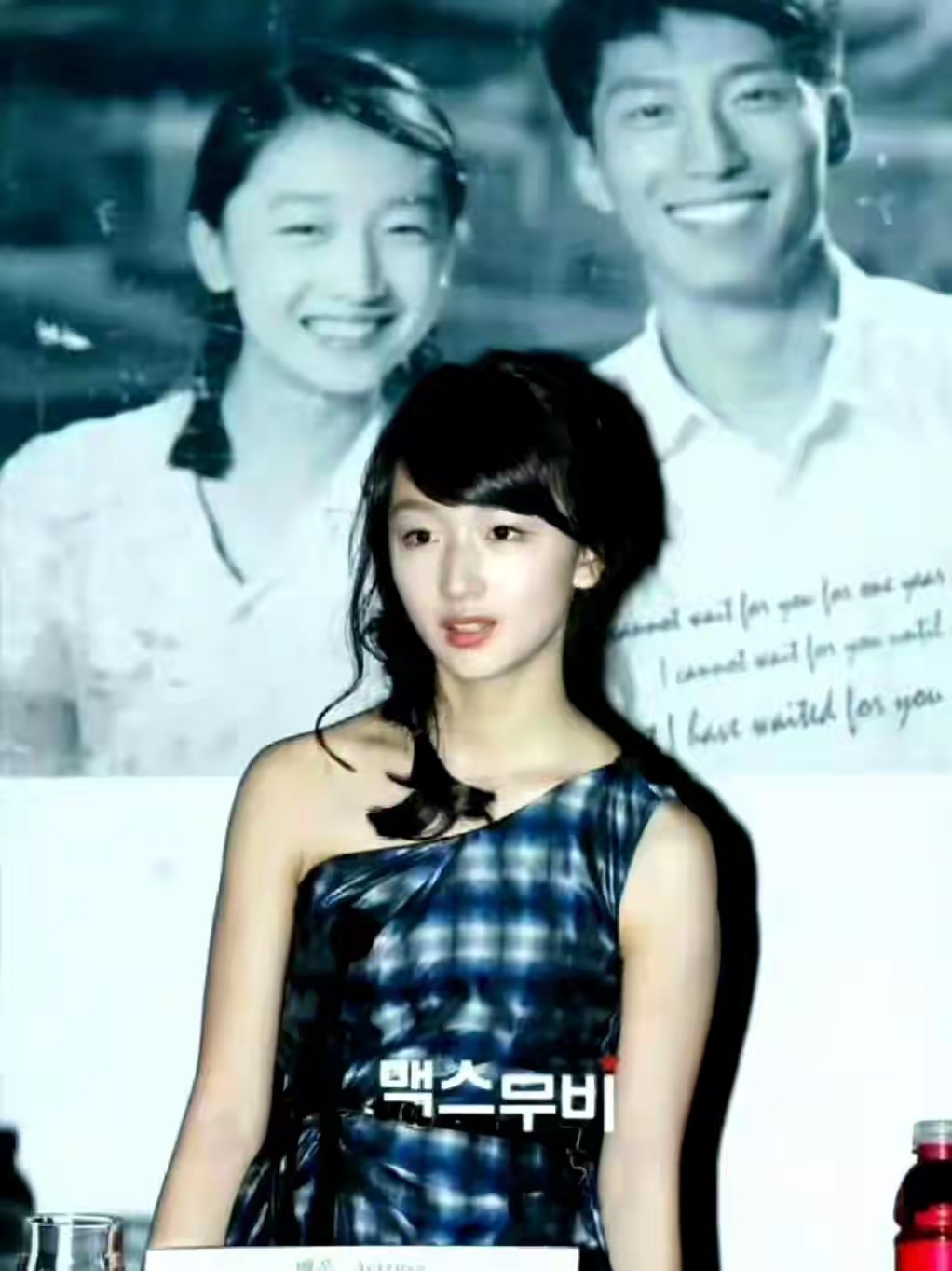 #周冬雨的14年在两张封面上具象化了#十四年的时光，对于一个人来说，是成长与变化