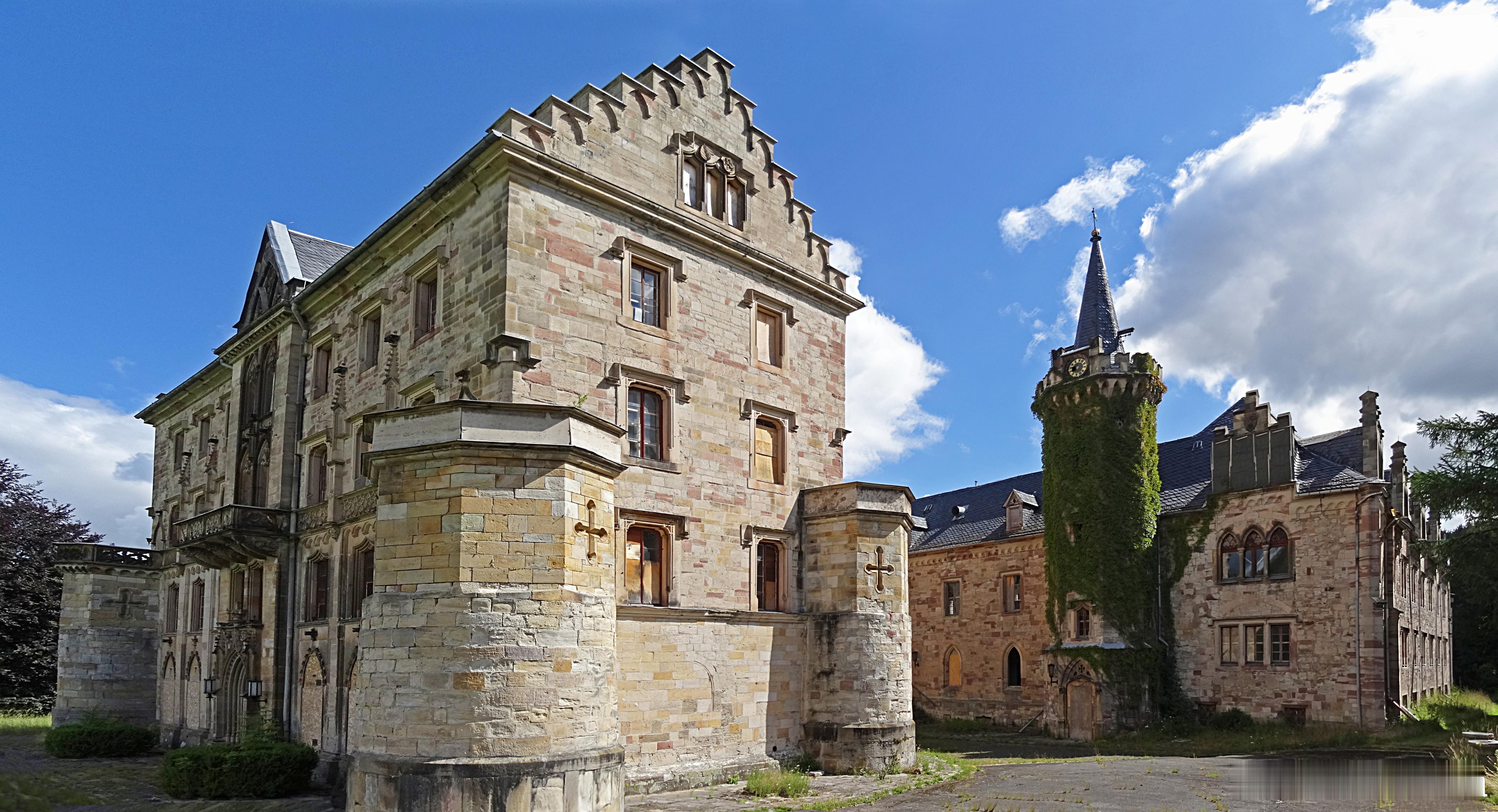 西洋历史文化鱼缸 历史知识 19世纪末期的德国图林根莱茵哈兹布伦行宫照片。这里原