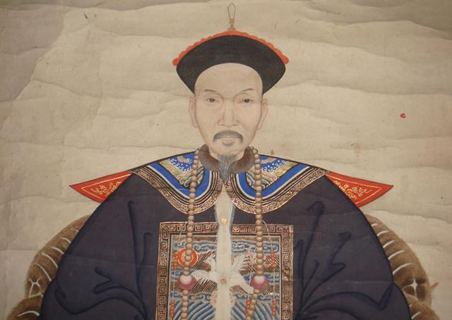 满人起名随意性比较大，关外时期主要沿袭女真人的命名方式，一看就知道是满人。
入关