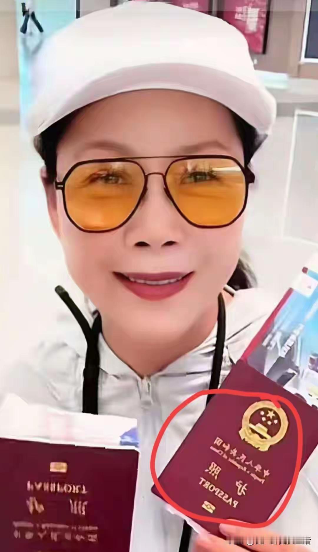 国内挣钱国外花
钱不够就回来办场演唱会？
还是别了
给国内年轻人机会吧