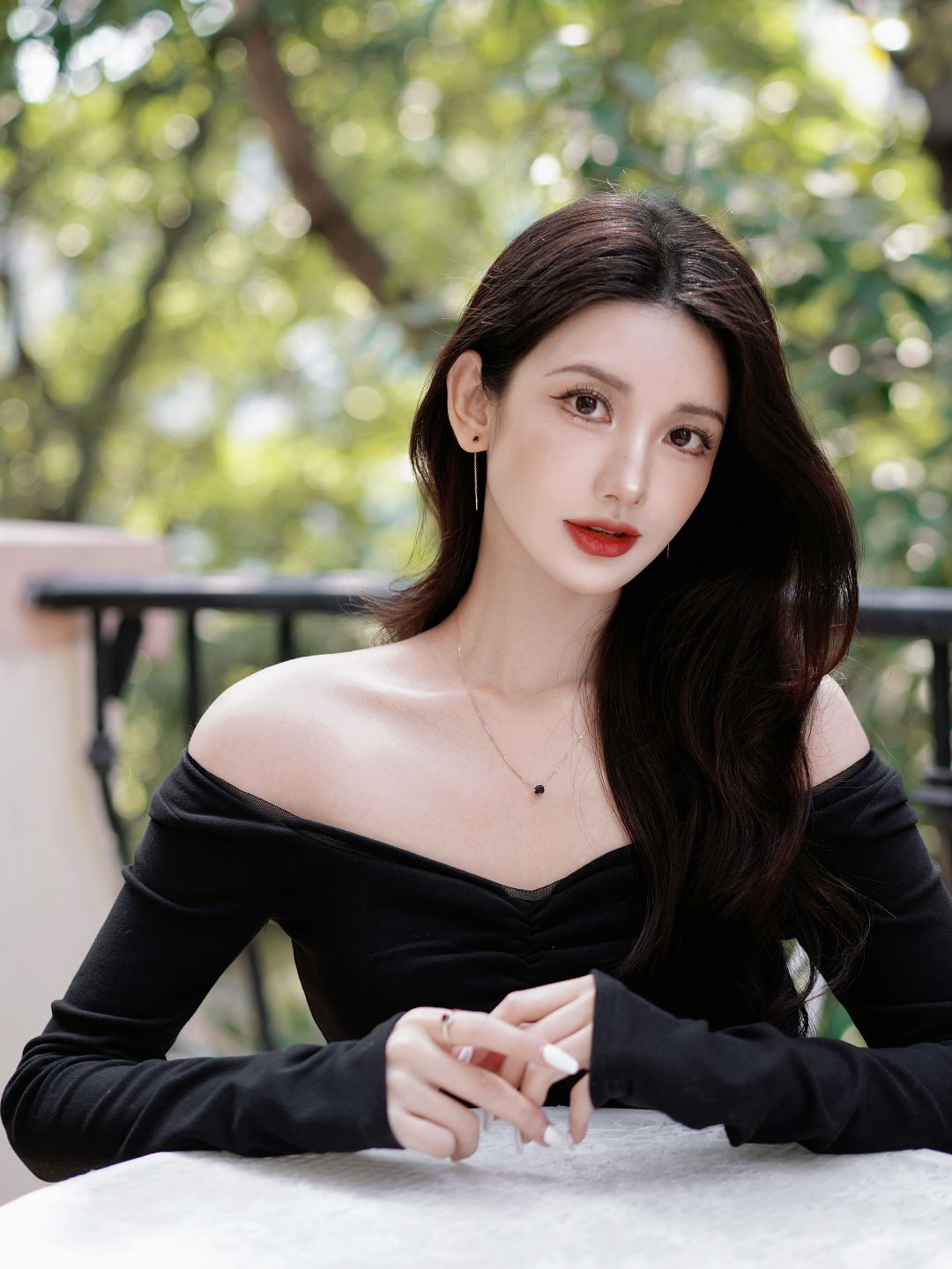 明艳女主的高级感