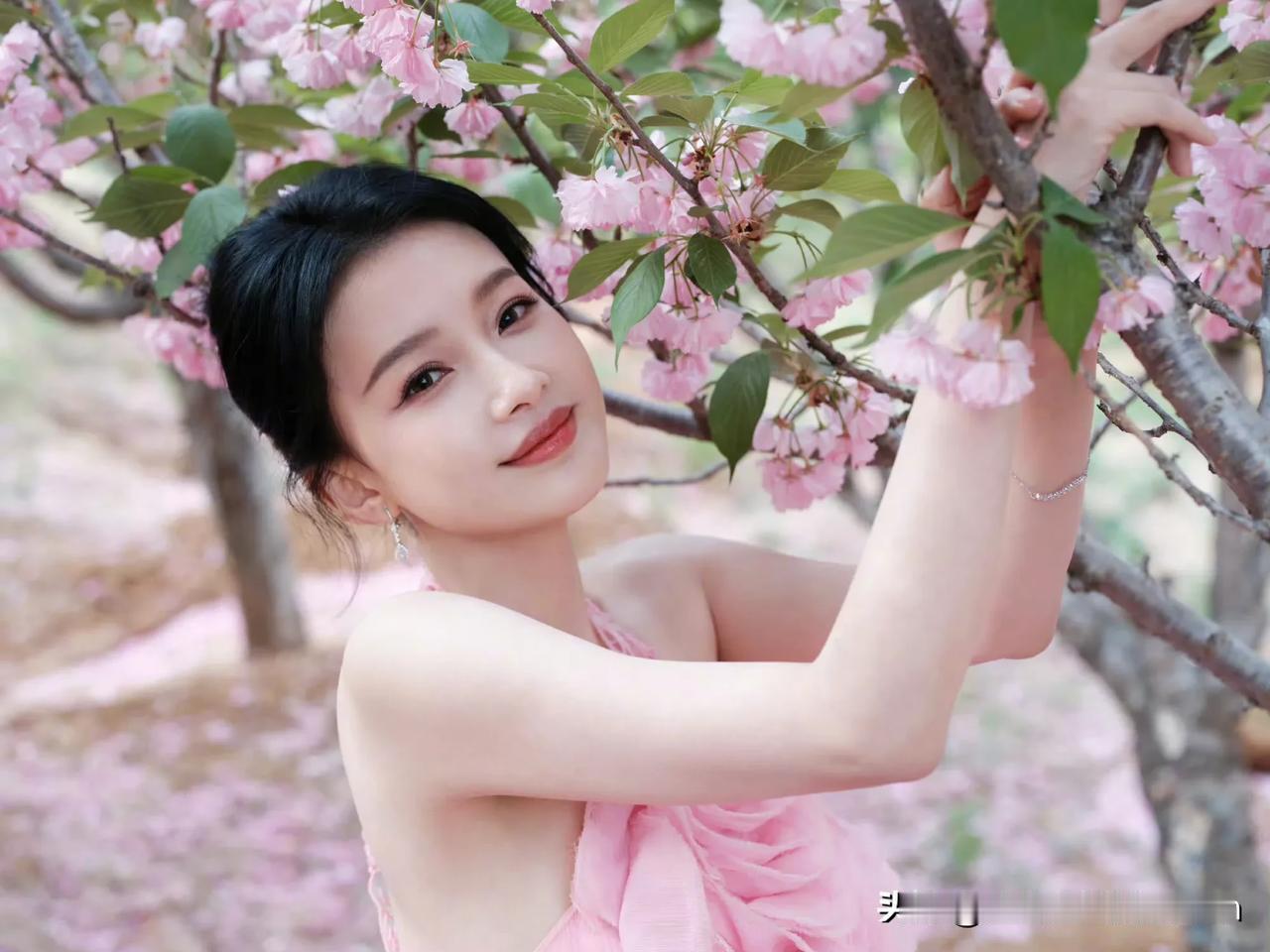 孙怡的脚型好看吗？