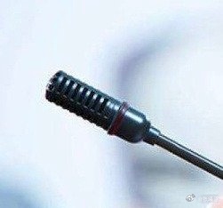 关于收购后两家公司是否会出现业务整合，迅雷表示，由于刚完成交割，很多业务整合的探