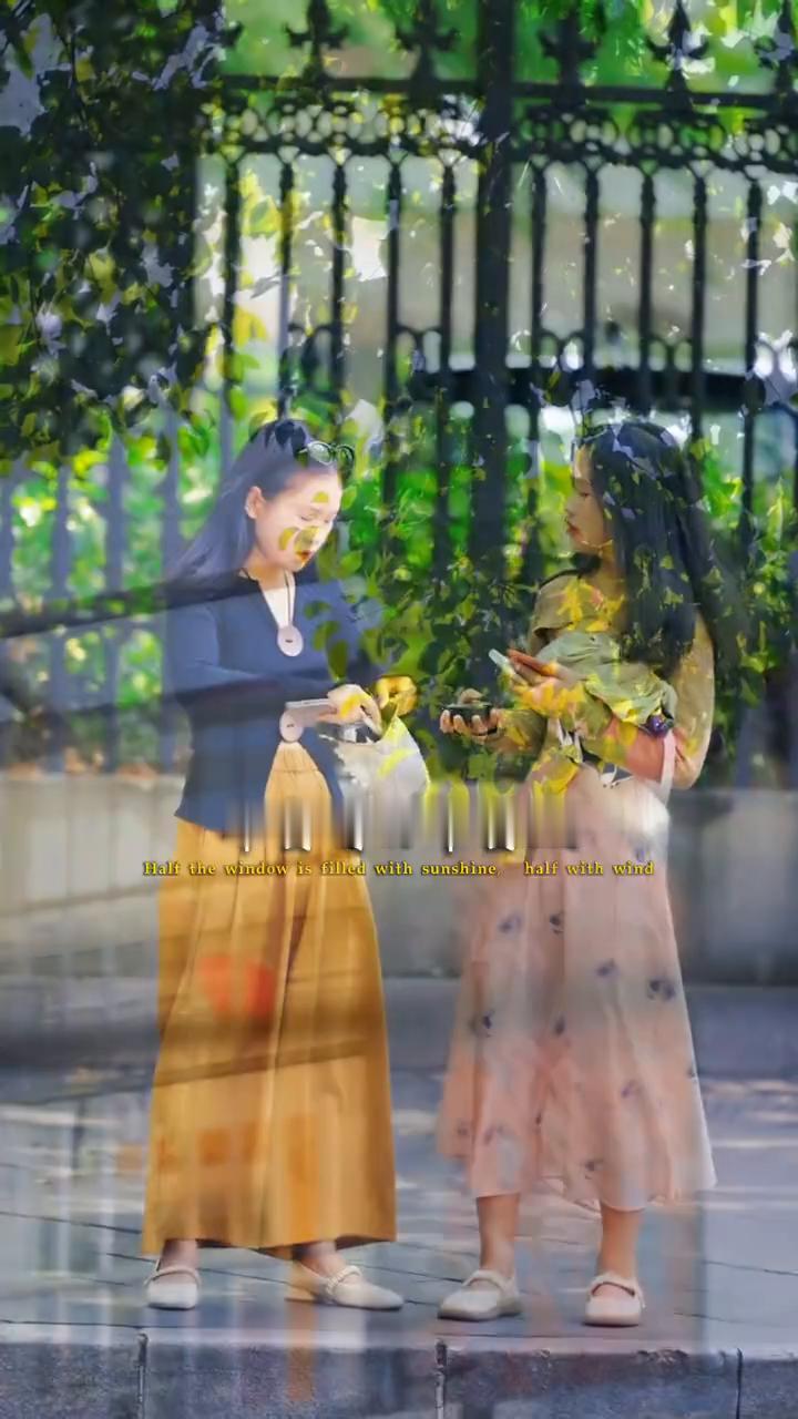 属于你的花期。
今天是4月16日，星期四，早安。半窗晴日半窗风，一季芳菲一季浓。