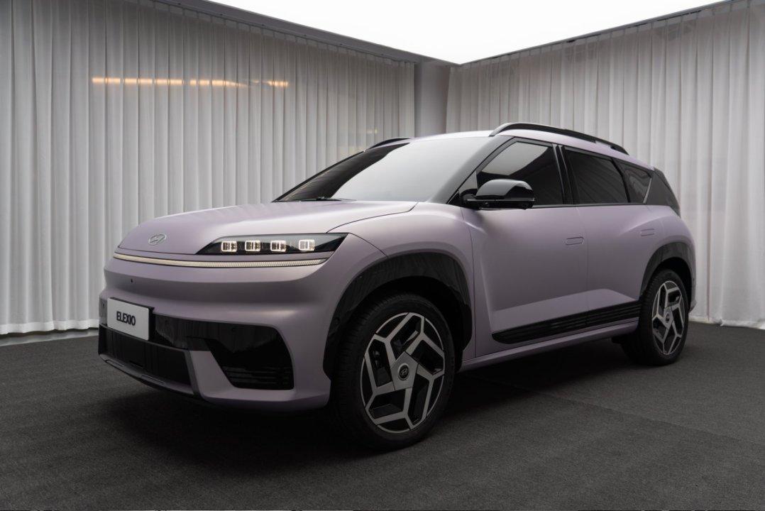 北京现代ELEXIO，让副驾娱乐也很精彩
ELEXIO全球首秀
ELEXIO新质