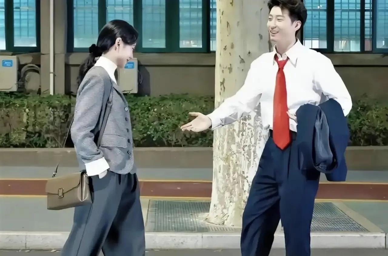 就凭选择窦骁来做女主的官配刘红兵，必须给《主角》导演大大点赞
《主角》这部剧的选