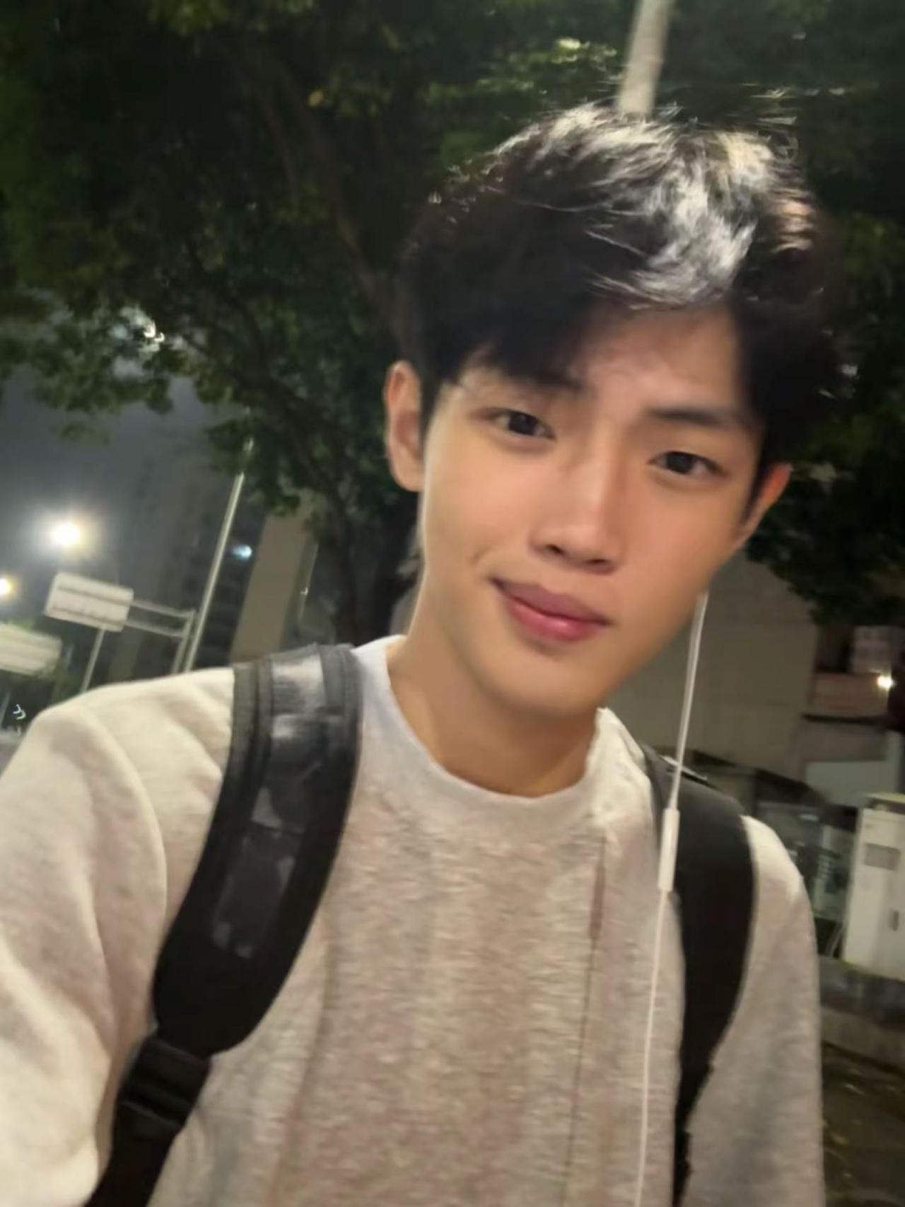 好想离你近一点 再近一点 近到我转头就是你 睡醒就可以见到你09 射手座 sid