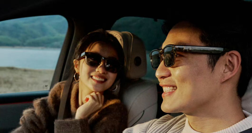 理想Ai眼镜：❶（如果）提供度数定制，那有没有可能选择变色镜片呢？平时墨镜镜片很