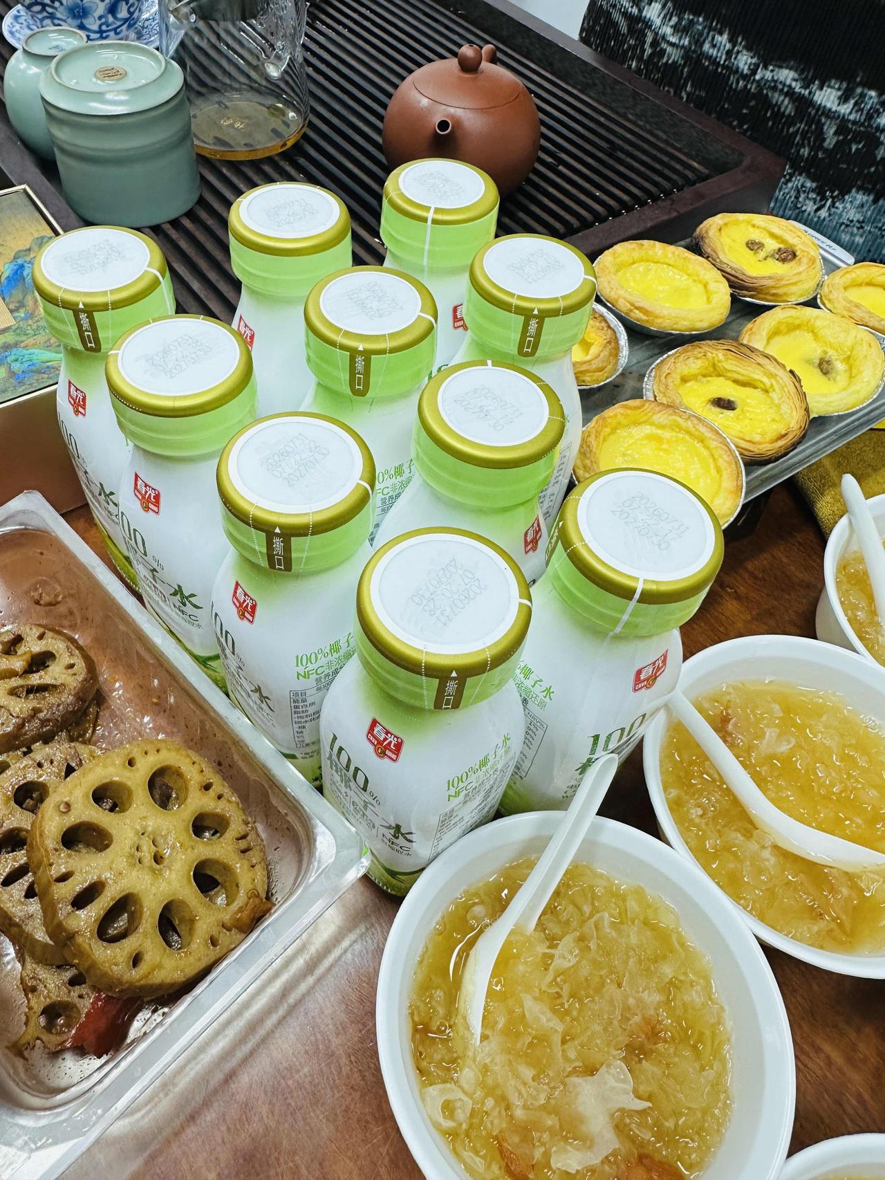 你身边是什么人，你就会长成什么样子。这话对孩子一样成立。

我闺女有两个铁磁儿，