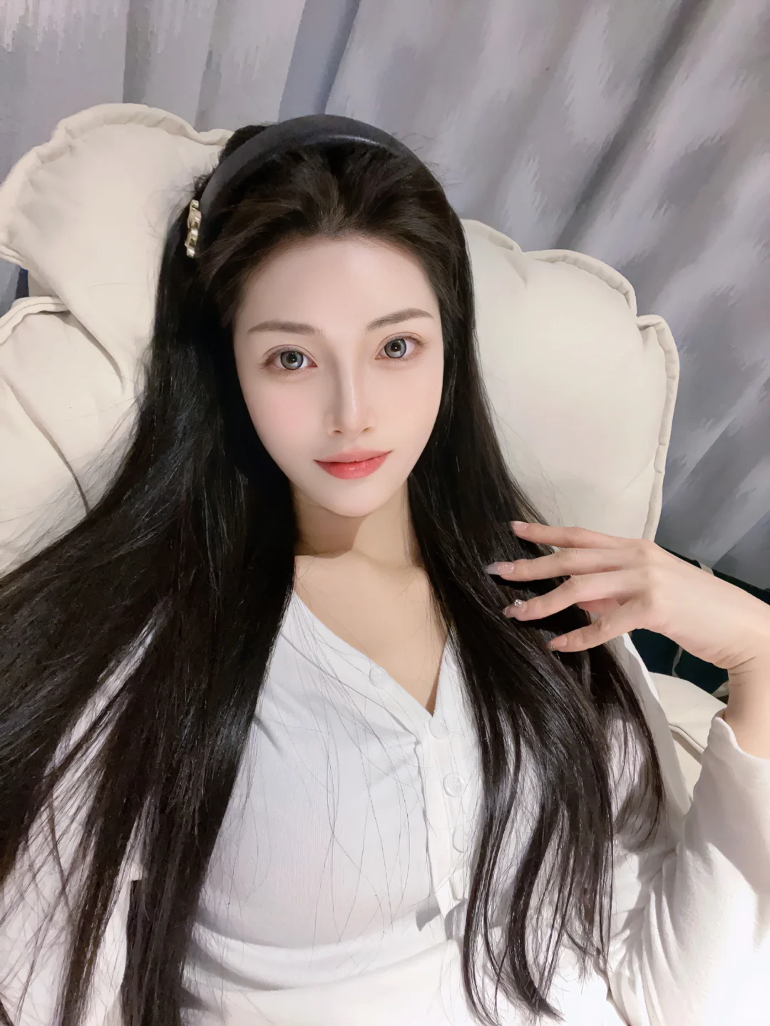 真的素颜显嫩吗