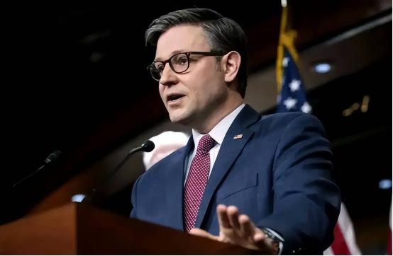 加油越来越贵别怨别人，英国高官说透了，要想稳住油价就得先把这事了结。
 
最近都