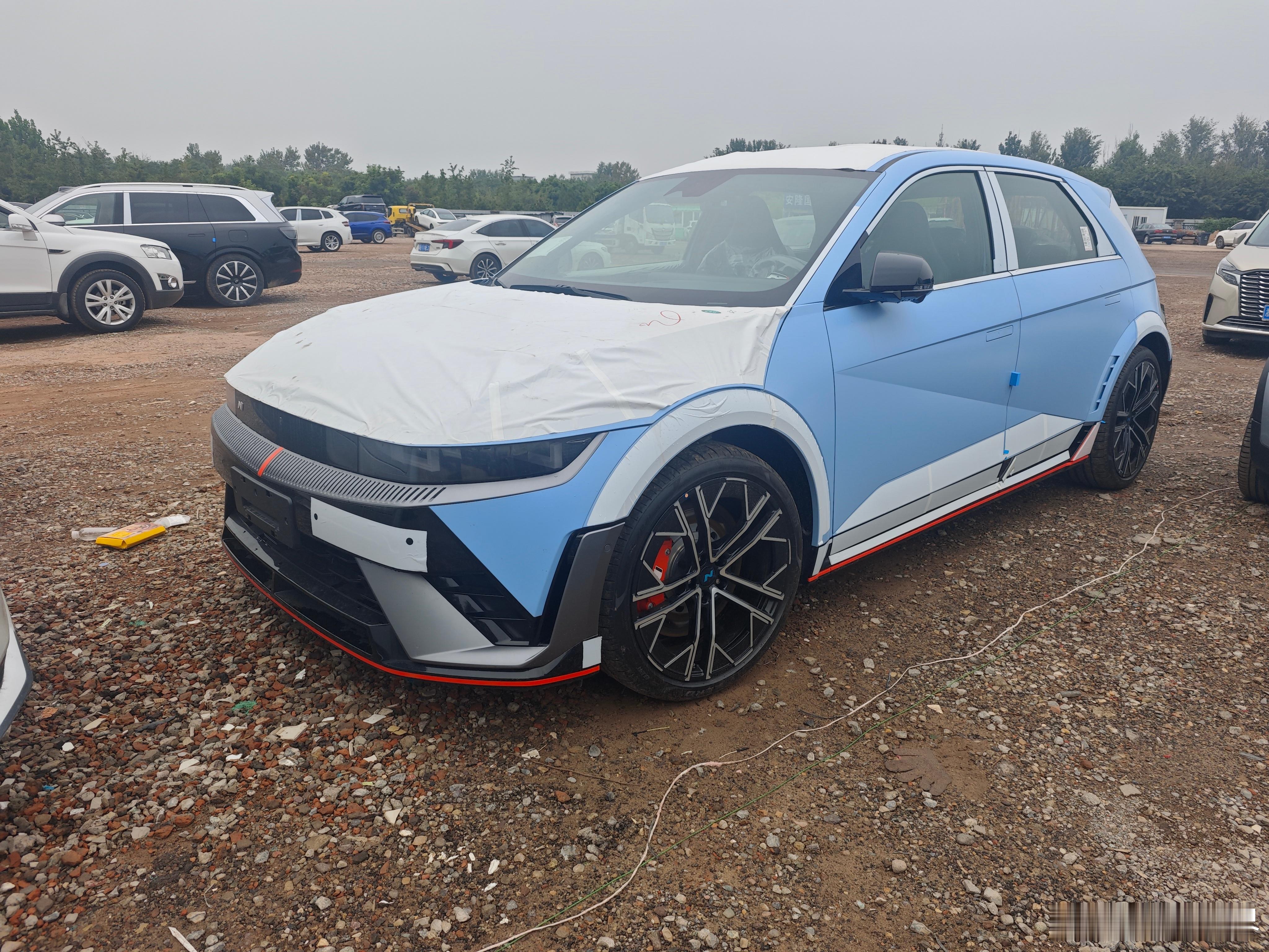 保时捷718/911车型副总裁弗兰克·莫泽称赞IONIQ 5N：“驾驶这台乐趣十