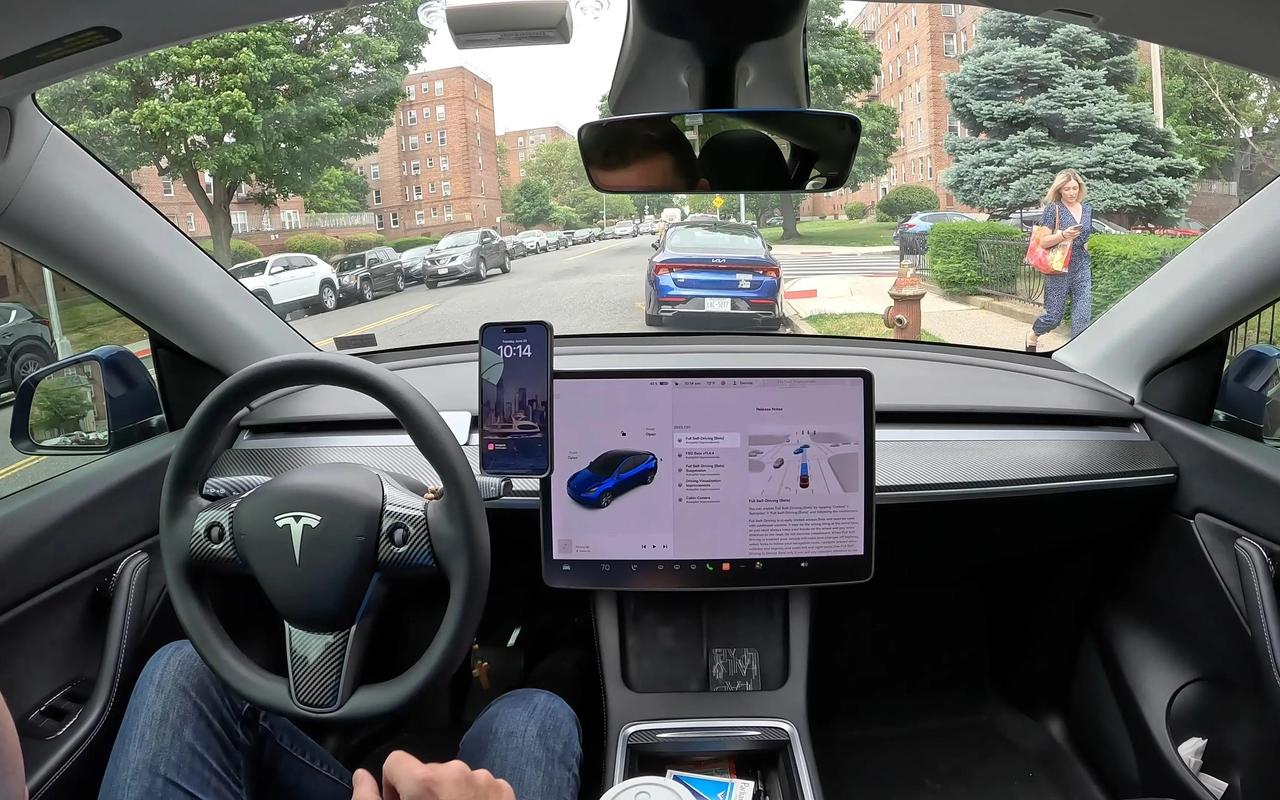 【美国推出自动驾驶专属保险，用智驾，保险更便宜！】
最近美国亚利桑那州数字保险公