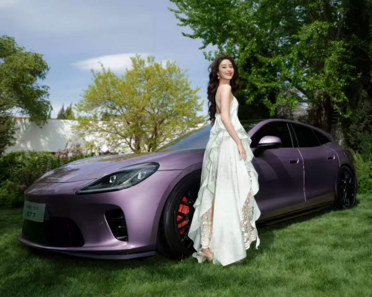 2026年的本命色是普罗旺斯紫不得不说启境GT7的普罗旺斯紫太懂女生的审美了！不