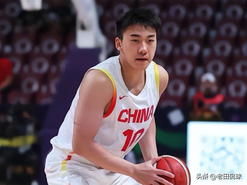 中国男篮又把自己送到了悬崖边…昨晚，中国男篮73-92不敌日本，目前排名小组垫底