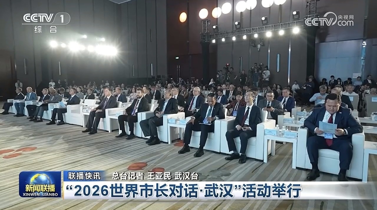 小米发生质变了，造车的决定太对了，手机高端，形象也高端了，雷总的努力勤奋，没有被