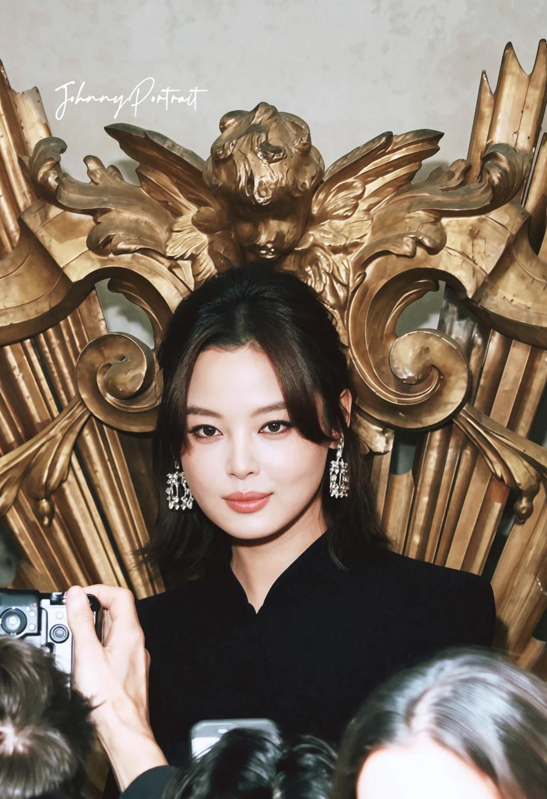 我镜头下的辛芷蕾
姐姐太美啦[爱慕]