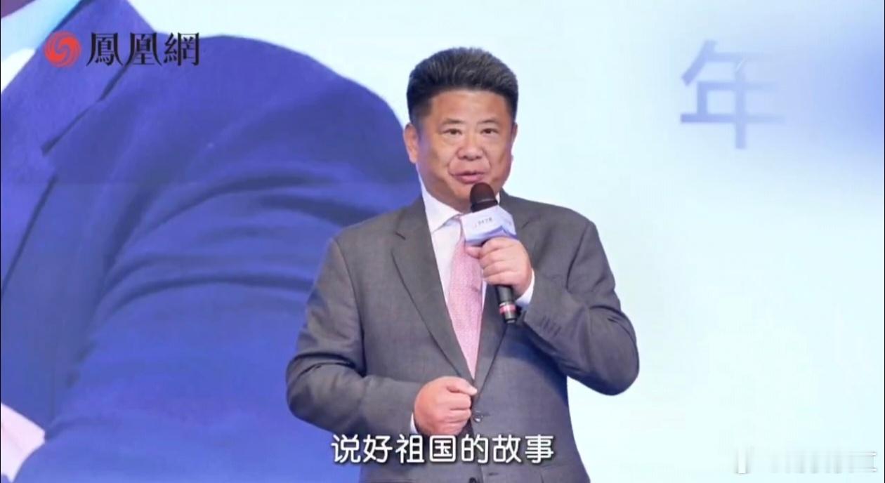 美国华侨称中国和美媒报道的完全不同 说实话，国内的报道和外面的报道的确是完全不同