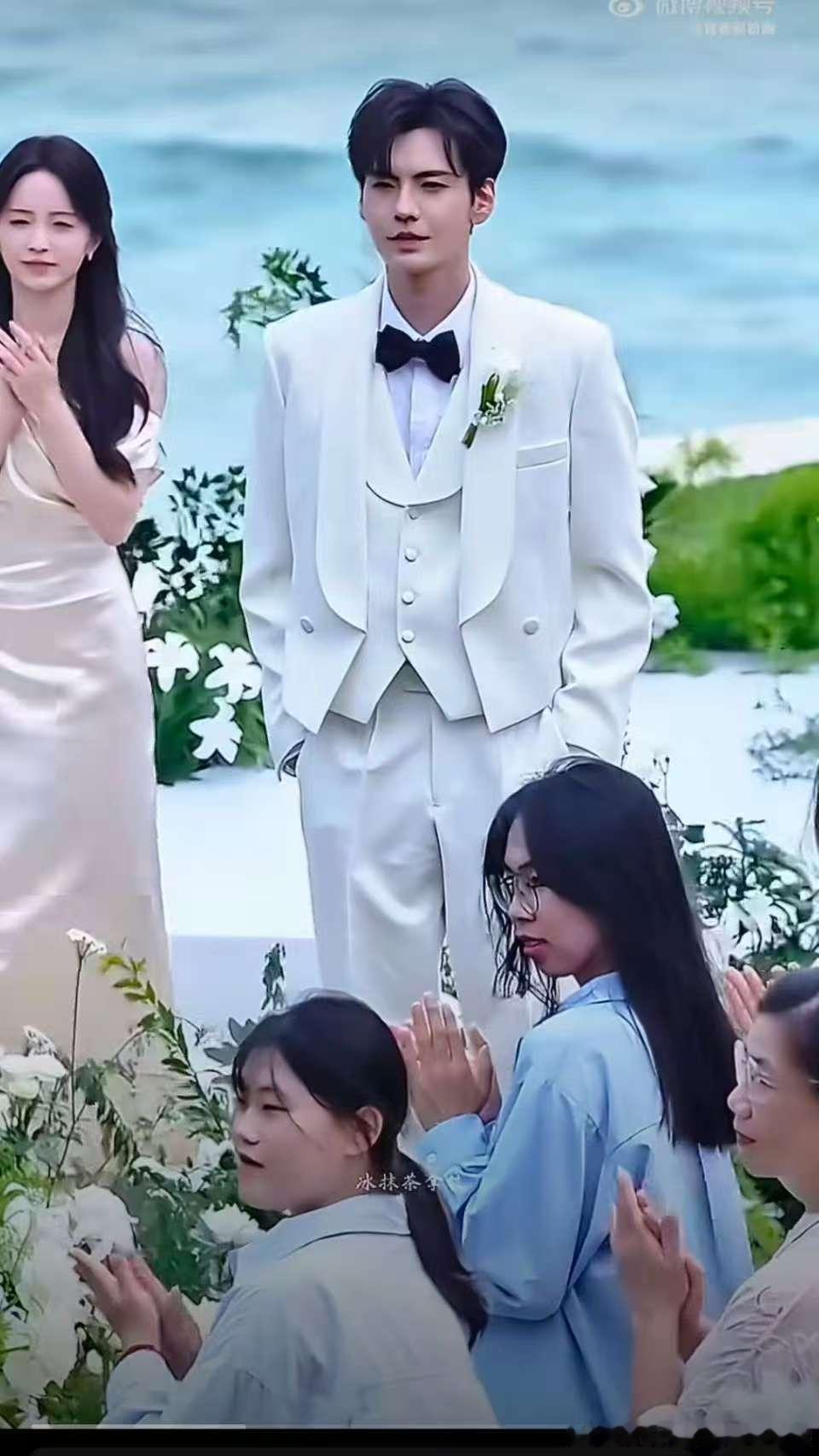 毕雯珺张淼怡婚礼路透毕雯珺张淼怡新剧婚礼路透毕雯珺与张淼怡婚礼路透释出，郎才女貌