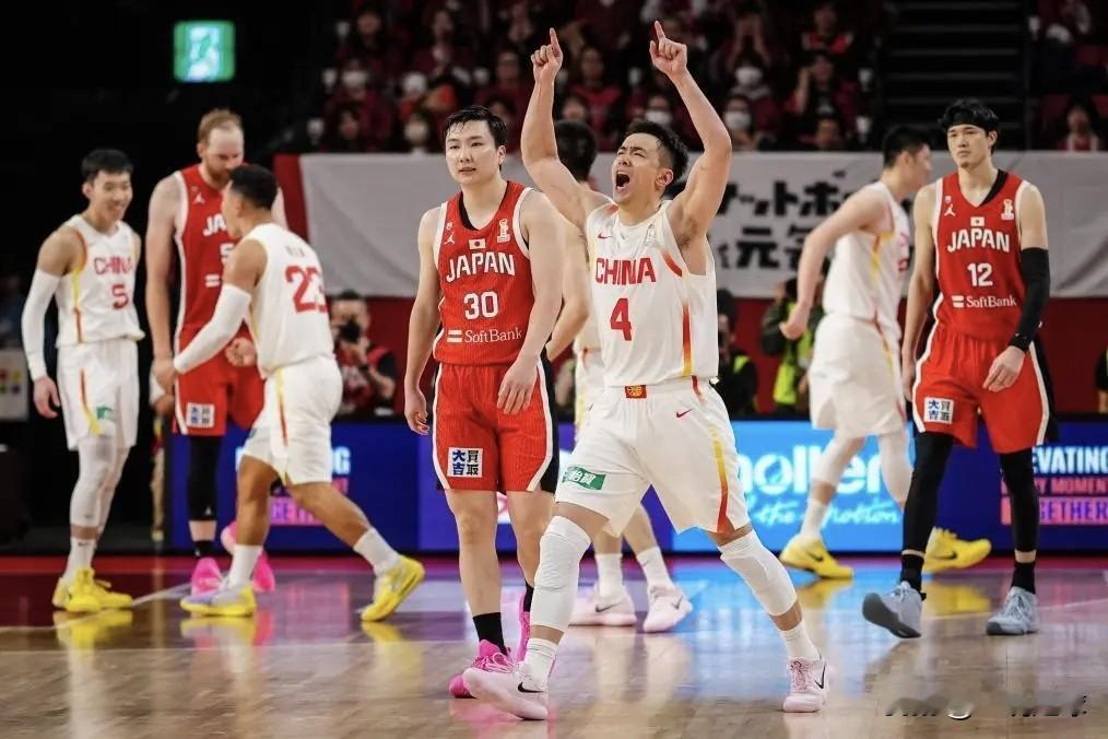 中国男篮新队长：赵继伟！！🏀🔥

6月12日，中国男篮新一期集训在北京进行，