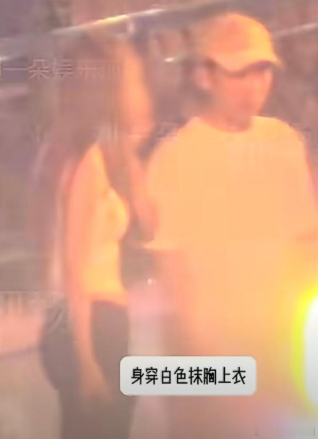 狗仔说的贵公子是郭麒麟狗仔刘大锤预告的“娱乐圈贵公子”恋情主角是郭麒麟。 ​​​