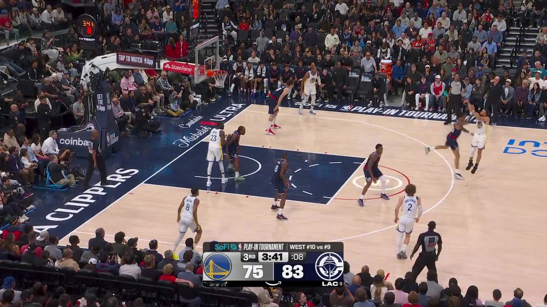 库里连续命中三分👌勇士78:83快船。勇士vs快船