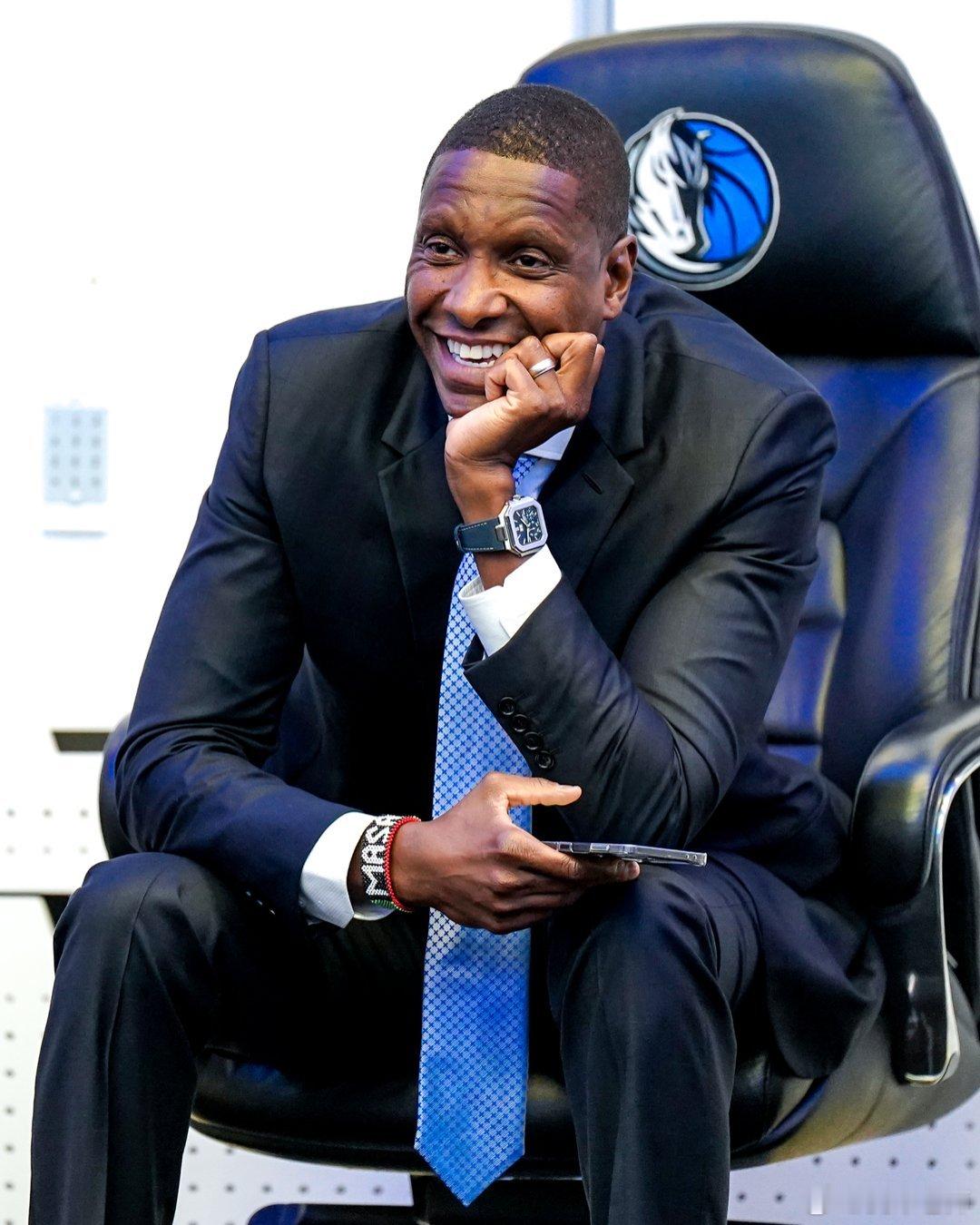 MFFL 乌杰里接受采访。“需要射手、运动能力出众的球员，以及我们能找到的最强球