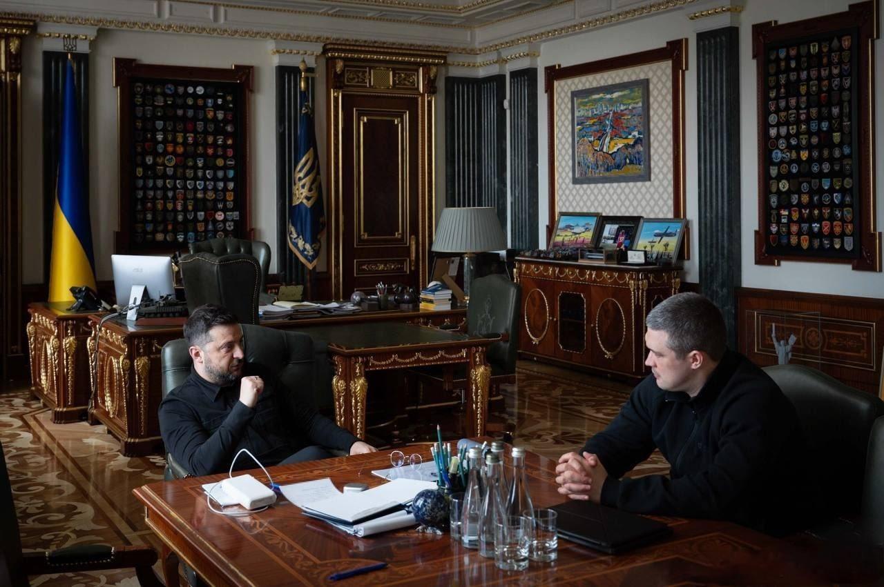 泽连斯基表示，今年乌克兰已签约的中程打击能力数量是去年的五倍，显示其在战场纵深打