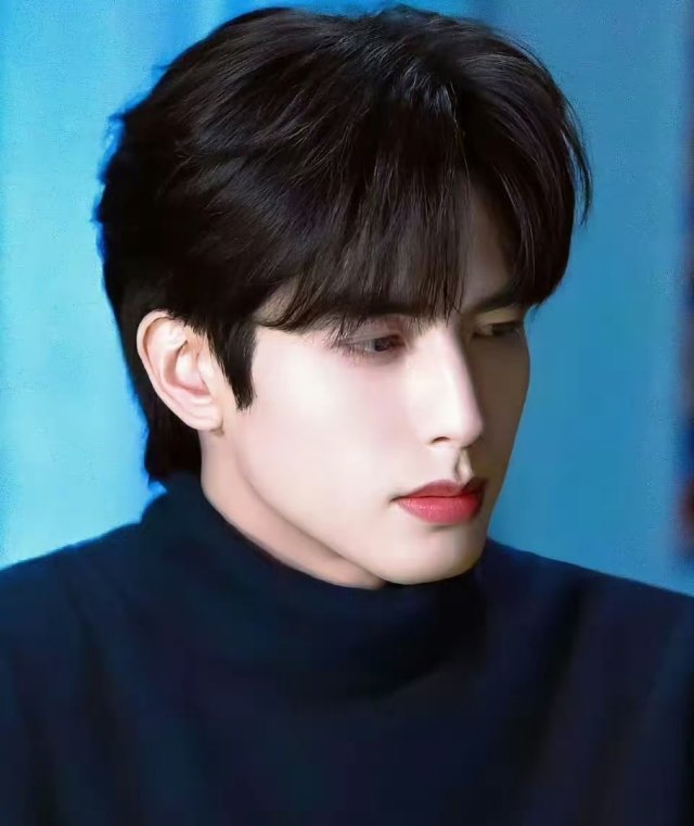 宋威龙真的惨，新剧《骄阳似我》口碑彻底扑街，一算下来他演的剧居然已经七连扑了。明