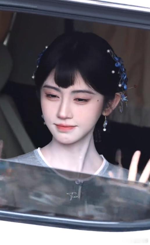 鞠婧祎清汉女出妆清汉女造型的鞠婧祎 鞠婧祎清汉女出妆，清汉女造型的鞠婧祎，已经完