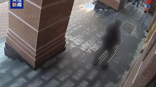 刷新下限，今天俄罗斯联邦安全局曝光的一件事，看完真的气不打一处来，还替当事人捏了