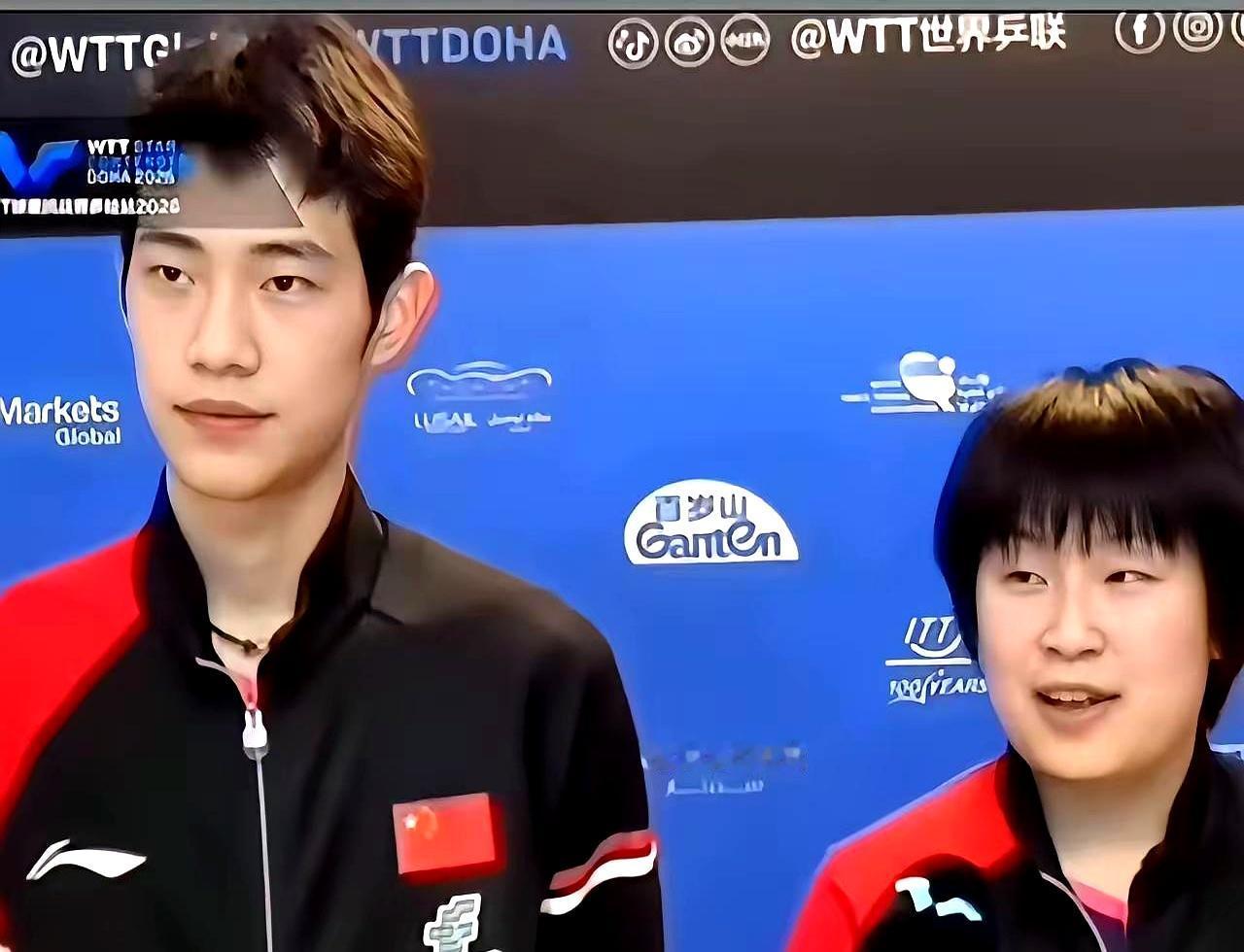 混双1/8决赛，俩小孩直接把林昀儒/郑怡静掀翻，3比2，不留情面。
 

前两局