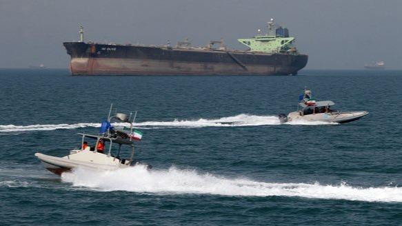 伊朗军方正式表态，因美军违规袭击扣押伊朗货船，将即刻采取报复行动，美伊冲突再升级