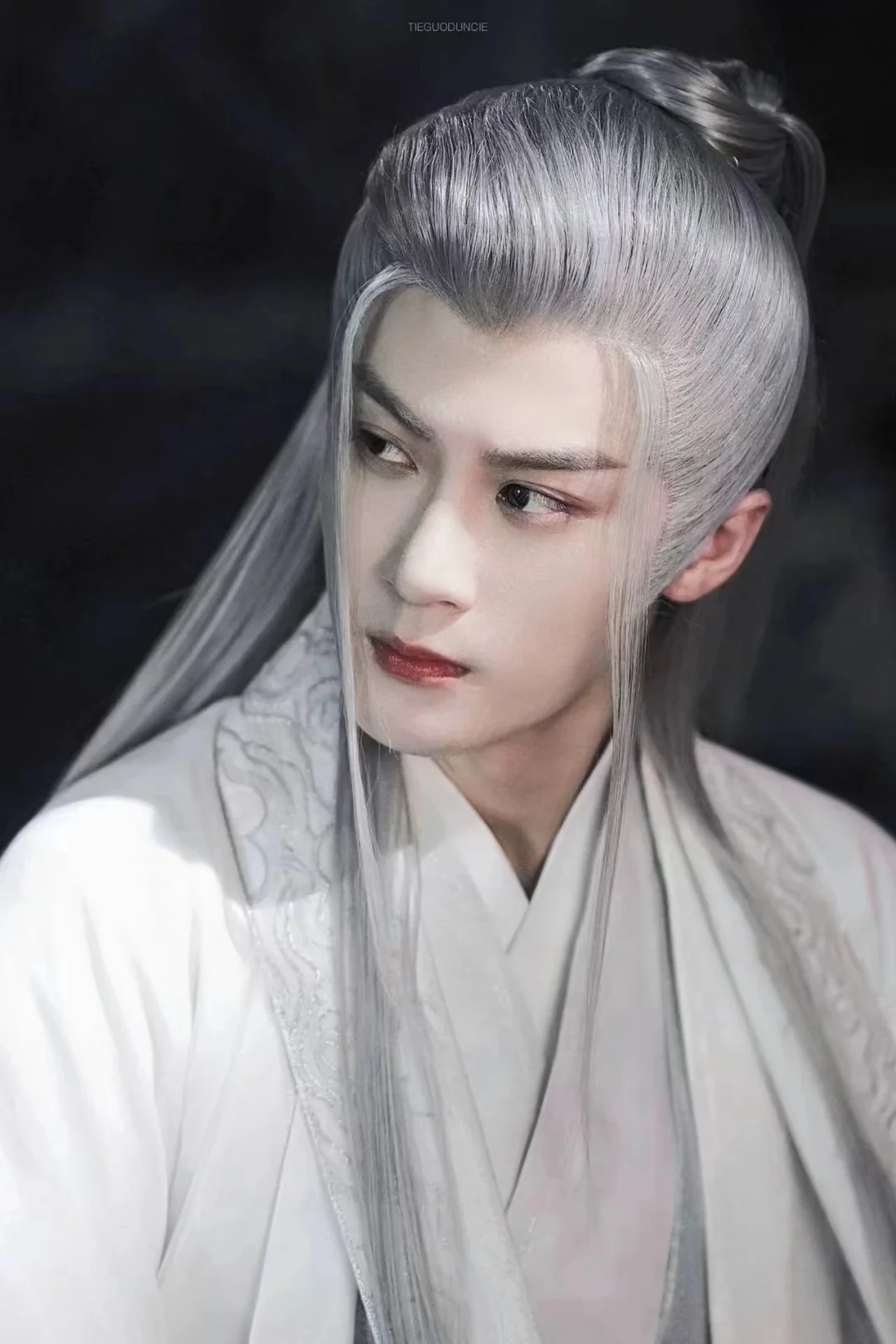 过了午夜就是中元节，柳子会回来看看的吧？