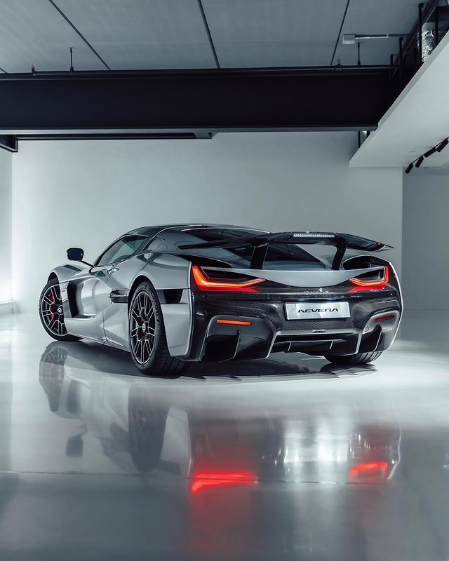 Rimac Nevera 和Kiklo Space!#Rimac Nevera#