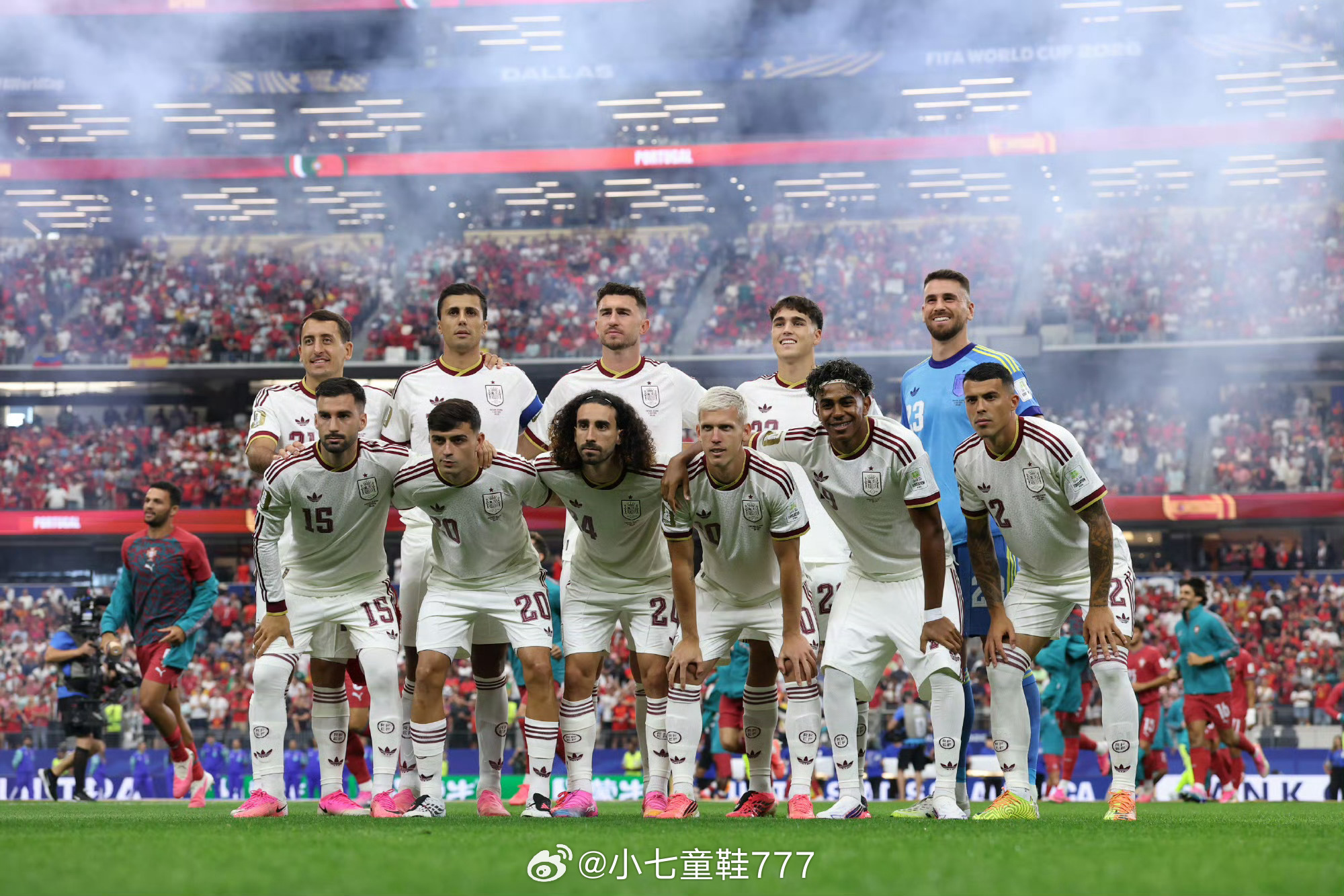 葡萄牙0比1西班牙 上半场迪奥戈·科斯塔上演世界级两连扑，西班牙单刀空门不进，奥