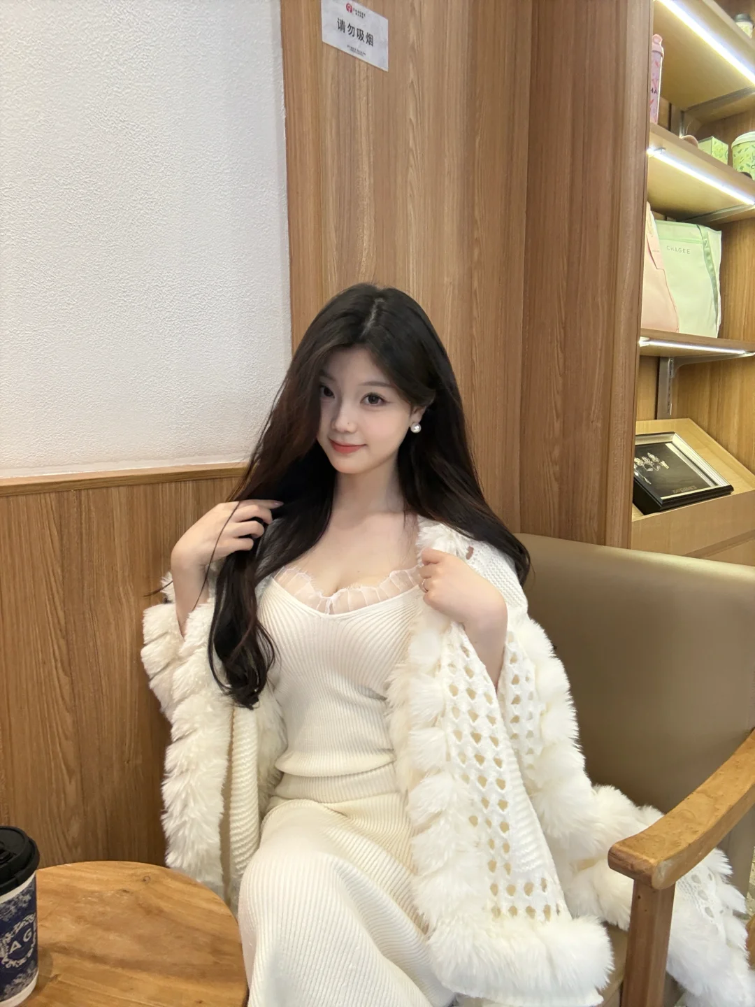 整个人看起来都香香的🌷