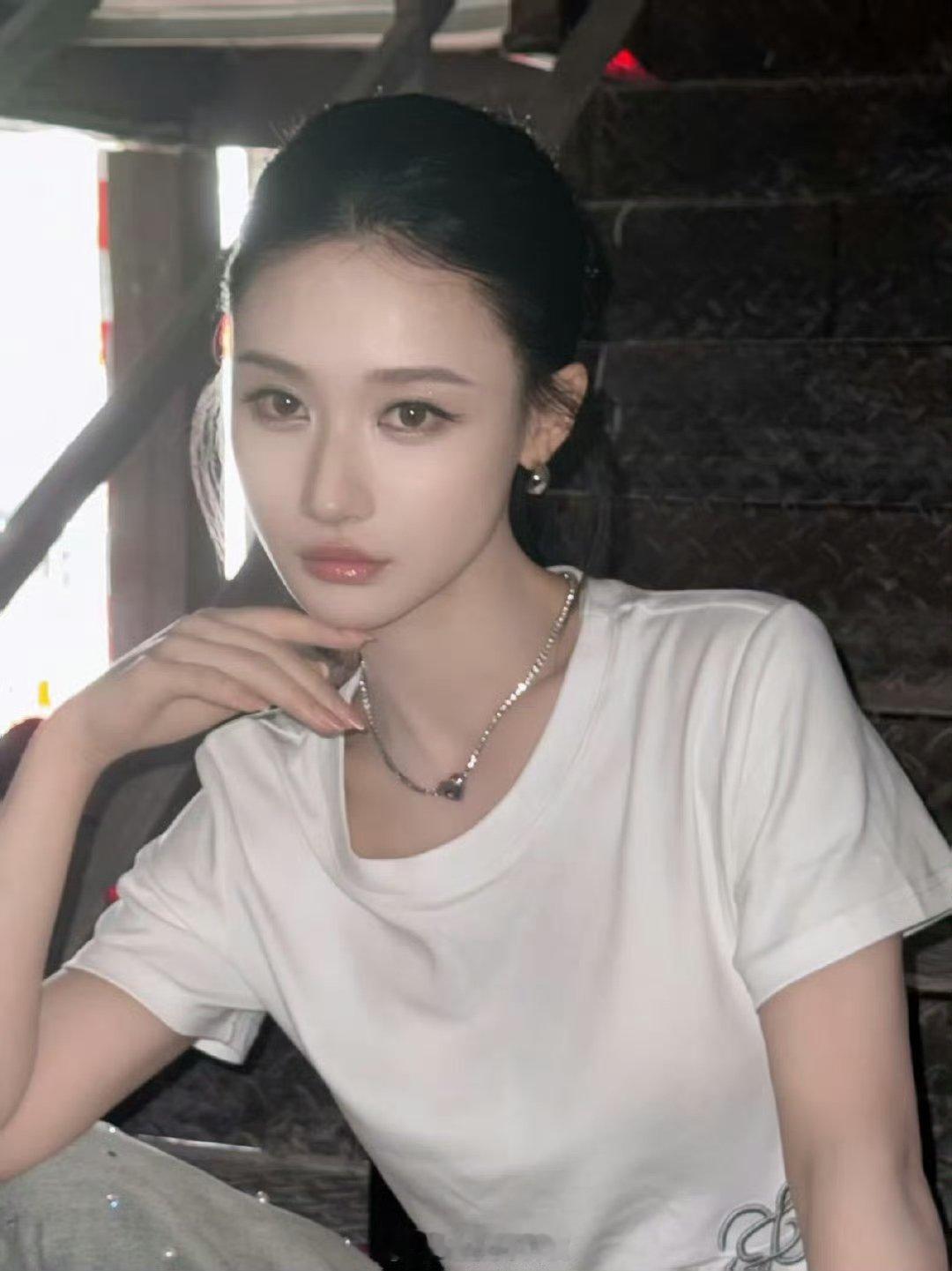 何宣林一公排名乘风2026 自然又有感染力，何宣林的一公舞台超有记忆点 