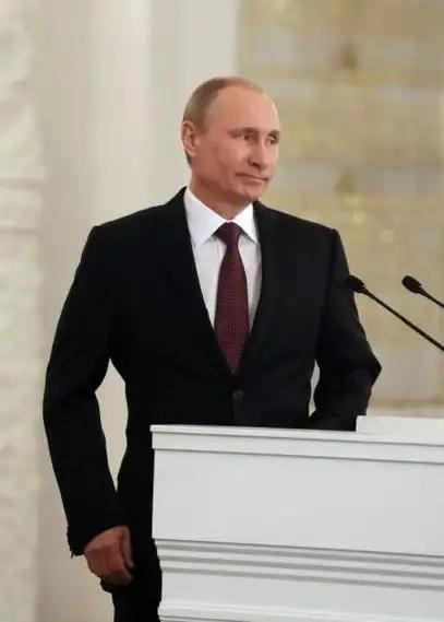 求朝鲜也不找中国？俄造船工程放弃中国，结果老底被揭丢尽颜面

俄罗斯最近在军工领