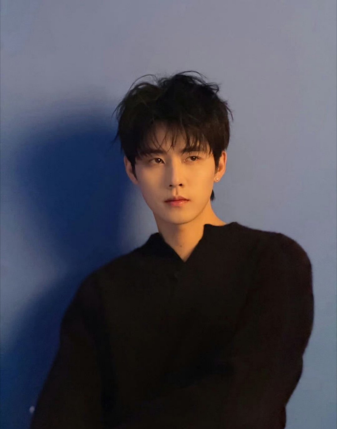 人真的会在不同年纪，反复爱上任豪～千千万万款任豪，值得被更多人看见