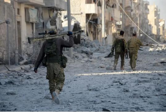 阿萨德卷土重来！表哥一线冲锋，老虎师师长多国斡旋，朱拉尼与普京玩还是嫩了点！
 