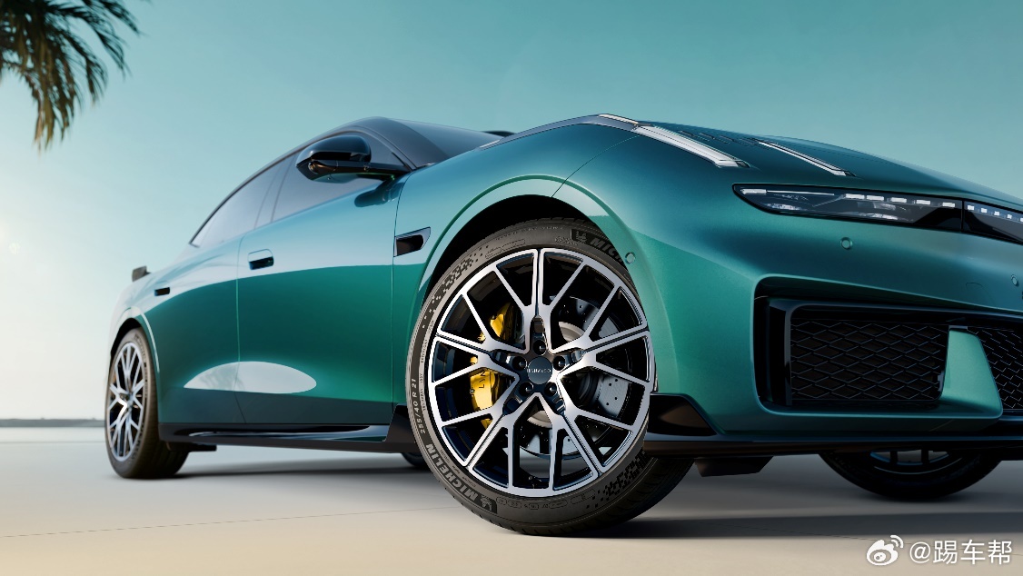 中大型纯电运动轿车领克10+&10正式登场！5米车长+3米轴距+1.34宽高比，