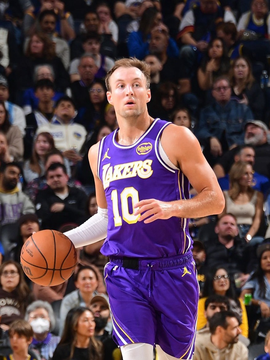 肯纳德今天确定出战！ 太阳vs湖人