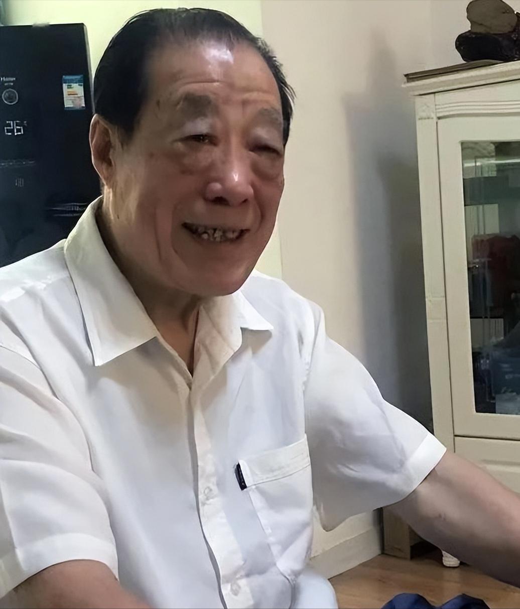 [微风]1982年，曾经闻名全国的战斗英雄孙玉国被遣返原籍，从副大军区级干部变成