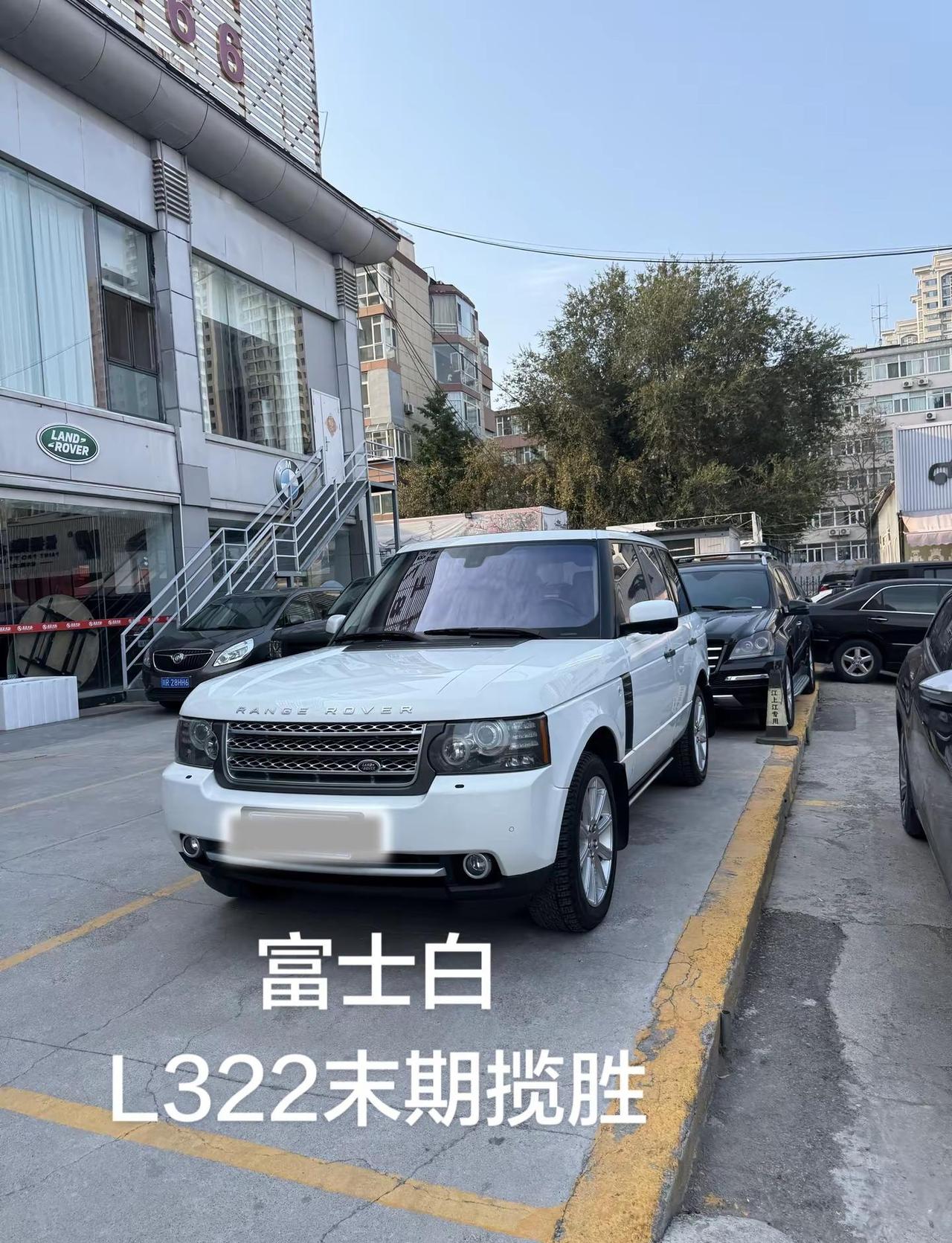 豪华SUV初现雏形。路虎揽胜L322末期火烧云SC 四驱 非承载式车身 底盘升降